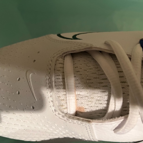 Nike Hyperdiamond 4 Elite Women's Softball Cleats - NWOB Sz 12 - Picture 3 of 6